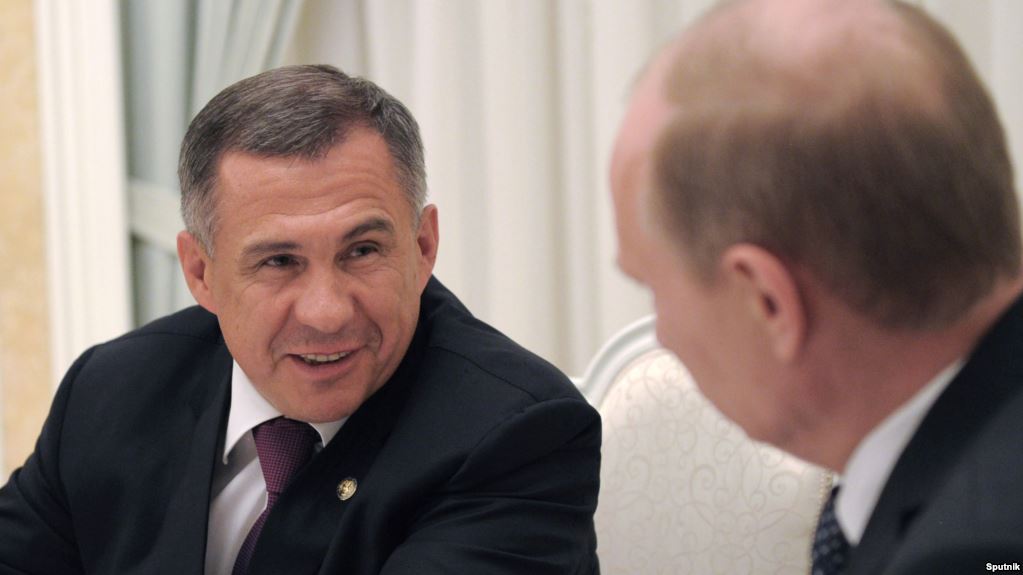 Миннинханов. Спутник.jpg Миннинханов. Спутник.jpg