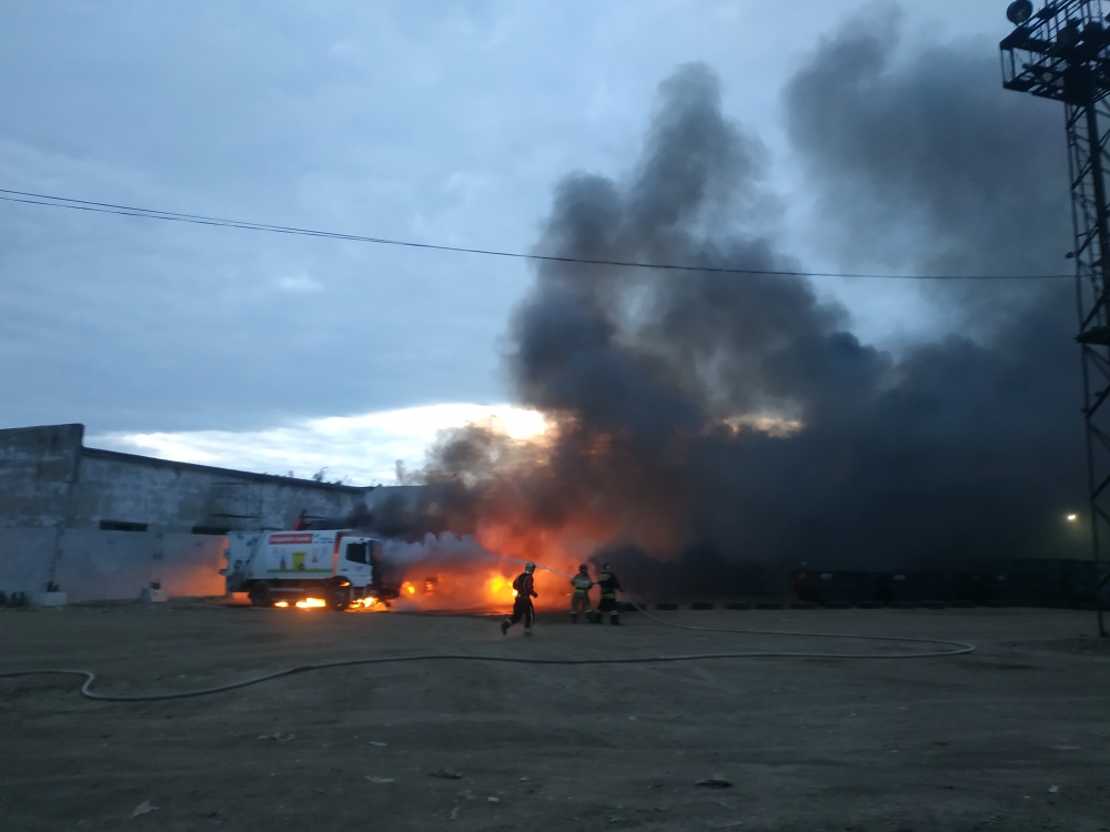 Пожар_Муосровозы_2.jpg Пожар_Муосровозы_2.jpg