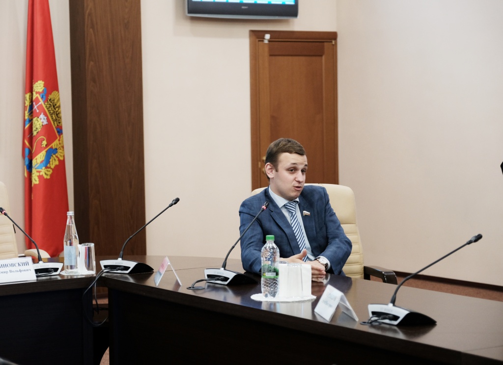 власов.jpg власов.jpg