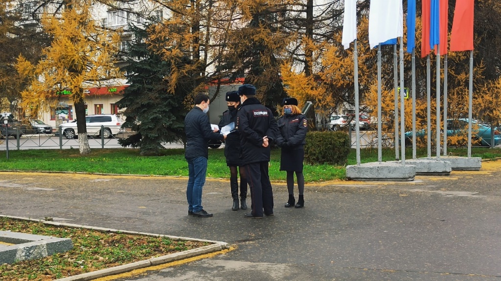 КПРФ_Революция_2021_2.jpg