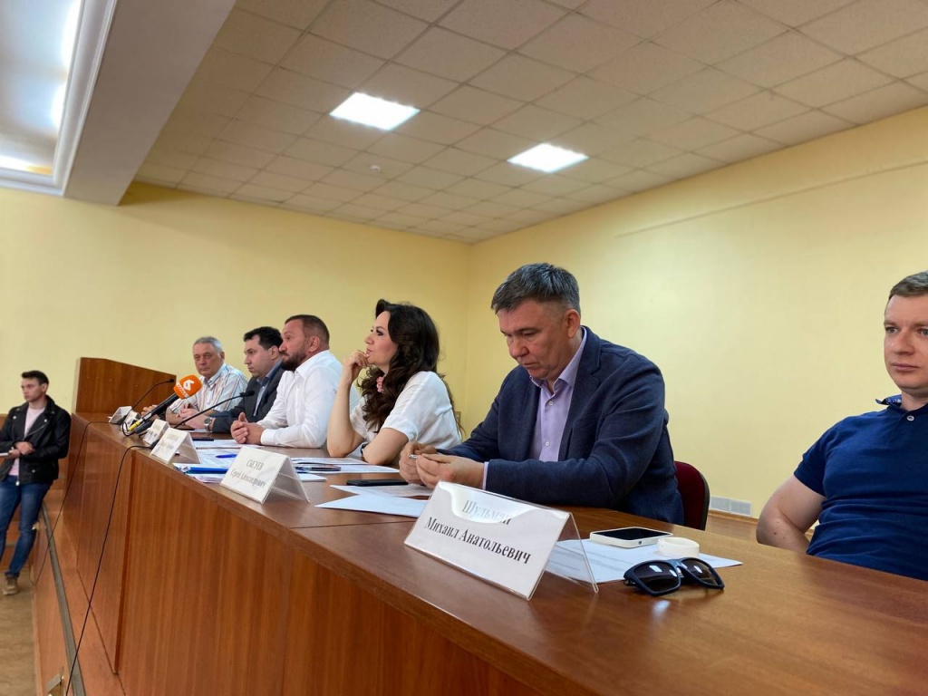 Владимир, Собрание дольщиков Дуброва парк-2, 3 июня 2022-4 Владимир, Собрание дольщиков Дуброва парк-2, 3 июня 2022-4