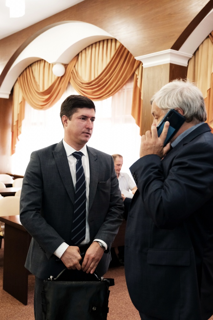 потапов средний план.jpg потапов средний план.jpg
