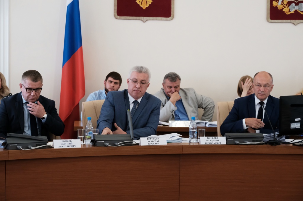 картухин.jpg картухин.jpg