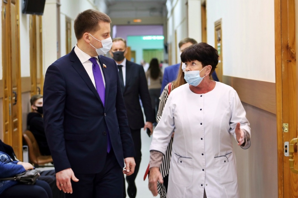 Шевченко и Пронюшкин_Вакцинация_3.JPG