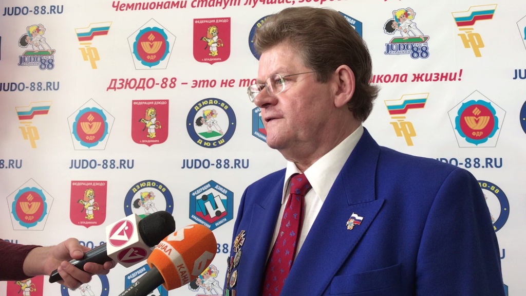 Смолин-ст.jpg Смолин-ст.jpg