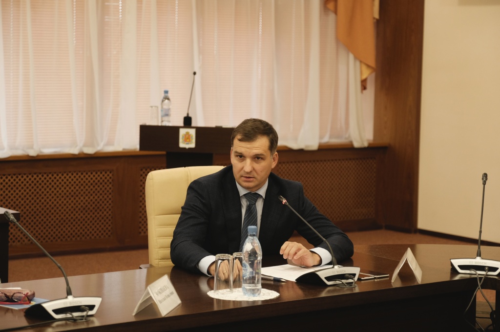 Брусенцов.jpg