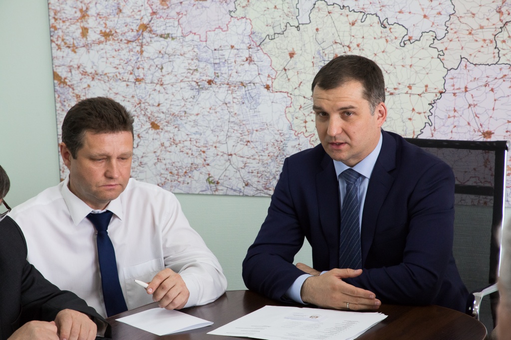 Брусенцов и аграрии_2.jpg Брусенцов и аграрии_2.jpg