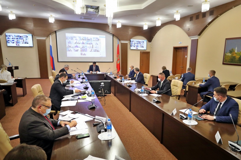 Совещание по ковид-госпиталю_2.JPG
