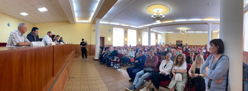 Владимир, Собрание дольщиков Дуброва парк-2, 3 июня 2022-9 Владимир, Собрание дольщиков Дуброва парк-2, 3 июня 2022-9