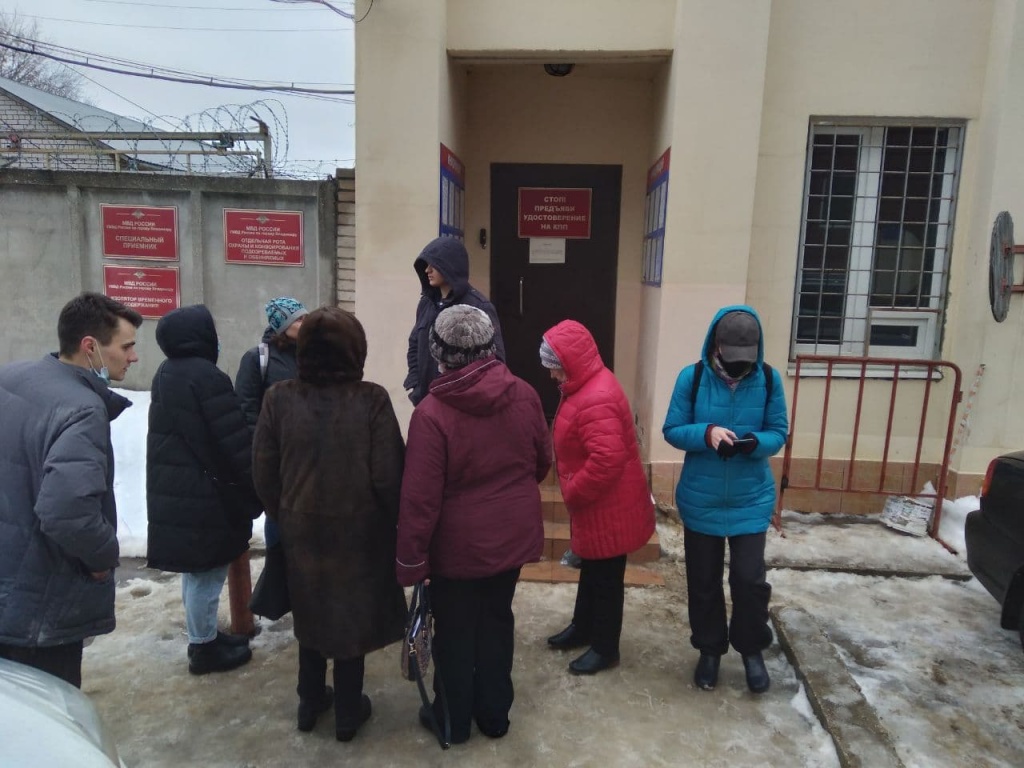 Отпускают_Задержанных.jpg Отпускают_Задержанных.jpg