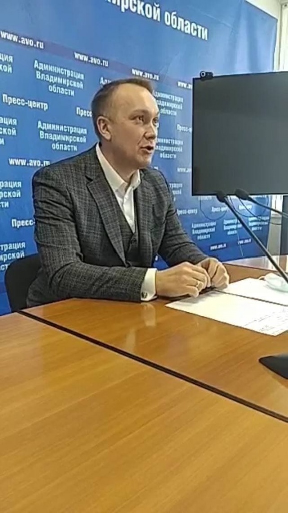 Костылев.jpg