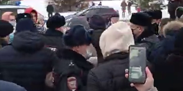 МуромАдминистративкиНавальный_1.jpg