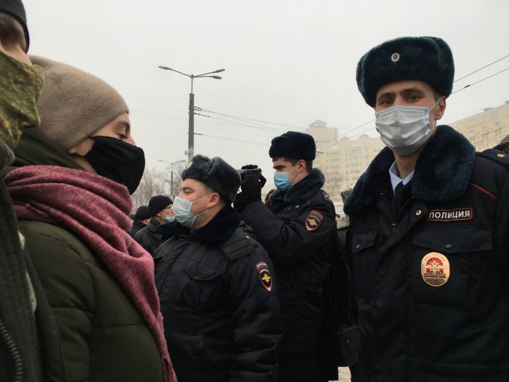 Навальный_27.jpg Навальный_27.jpg