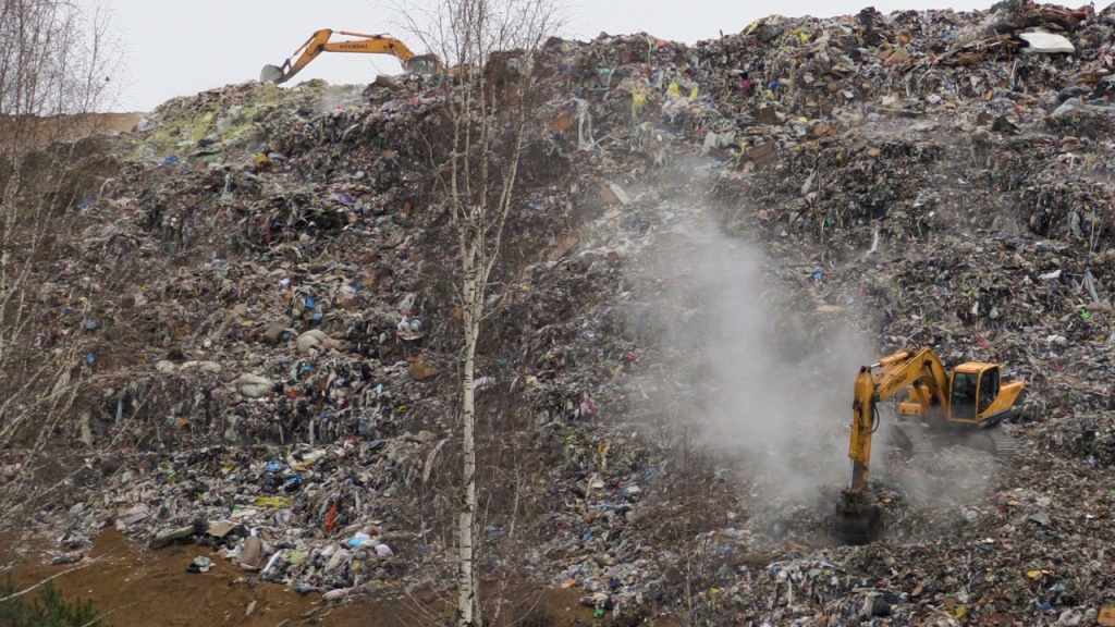 Hkotf7MmHZk.jpg Hkotf7MmHZk.jpg